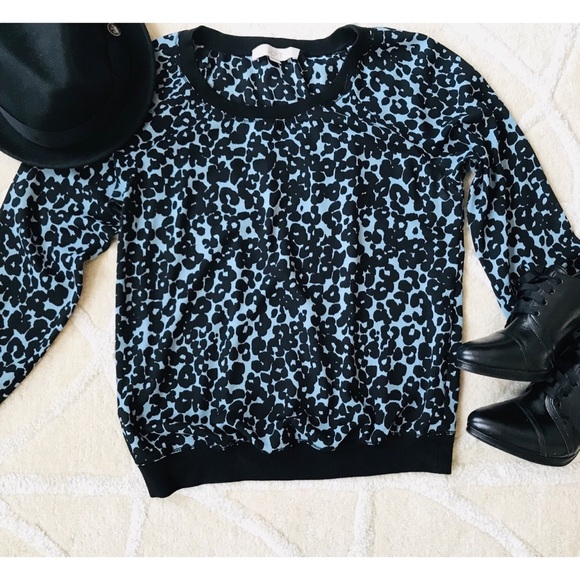 Ann Taylor Loft Animal Print Pullover Blouse - Picture 4 of 8